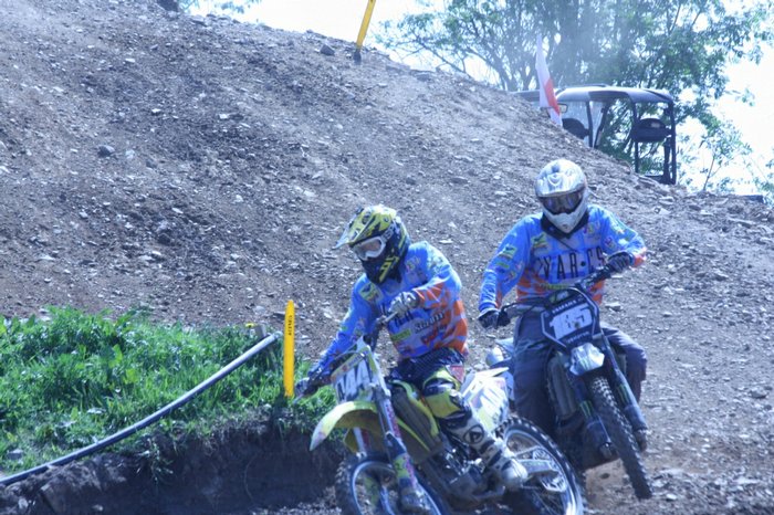 moto-lipa-240